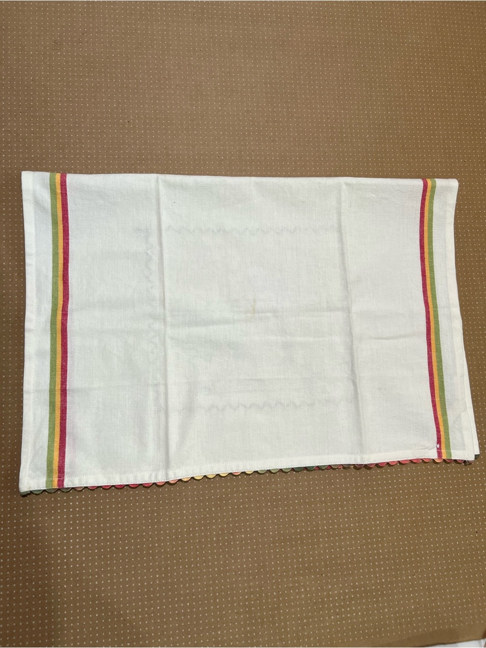 Catstudio Yellowstone Cream Tea Towel - Picture 5 of 9